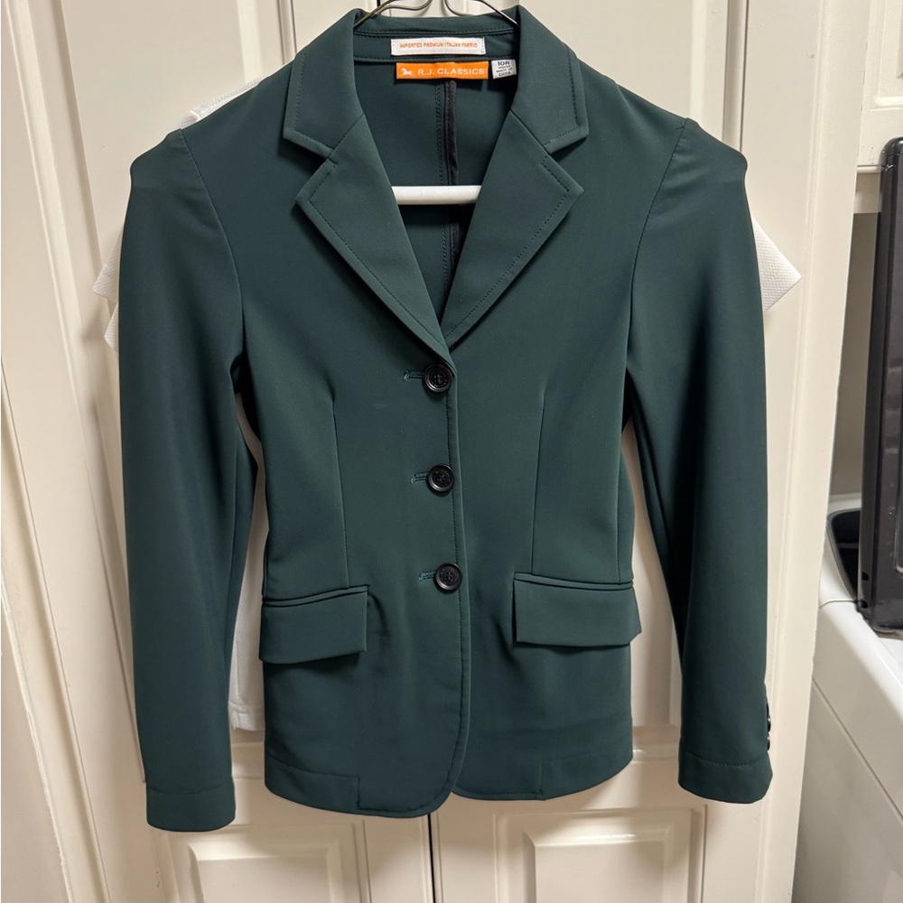 Classic Green Blazer with Notched Lapels and Tailored Fit equestrian coat